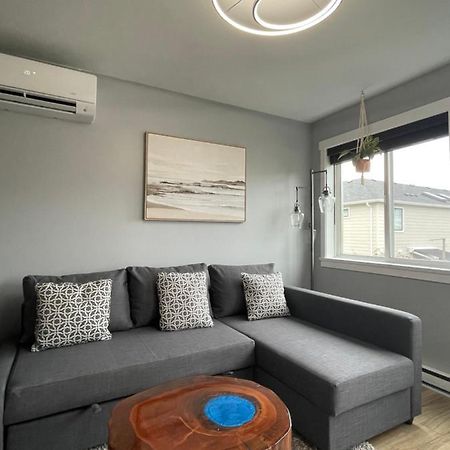 Sooke Vacation Suite Bagian luar foto
